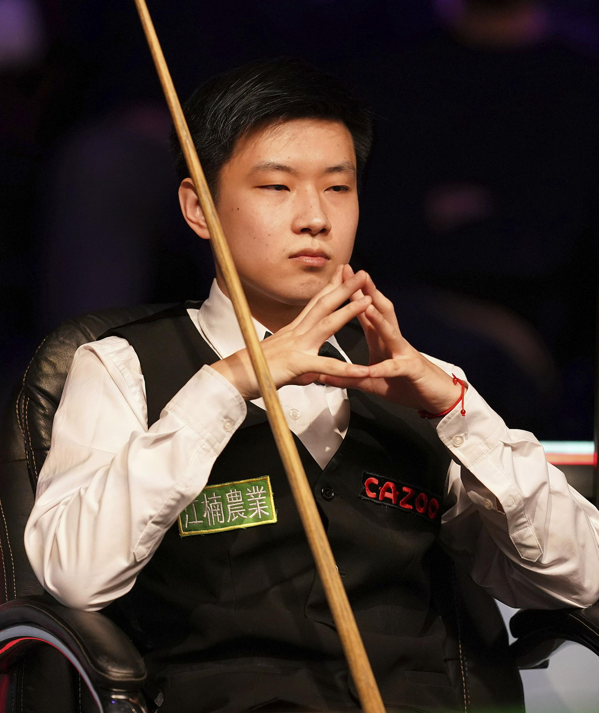 但在比赛中 但在比赛中