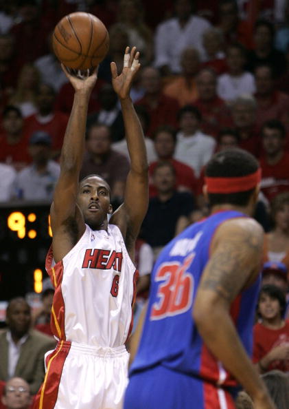 续肩负起为 续肩负起为