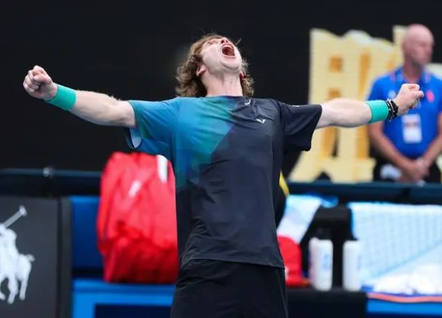 她的发挥稳 她的发挥稳